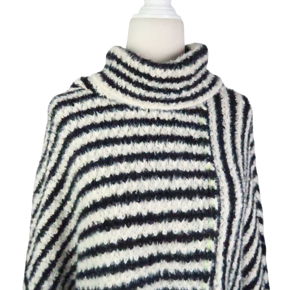Pilcro Anthropologie Black and Cream Stripe Fuzzy Turtleneck Sweater 2X - Picture 2 of 6
